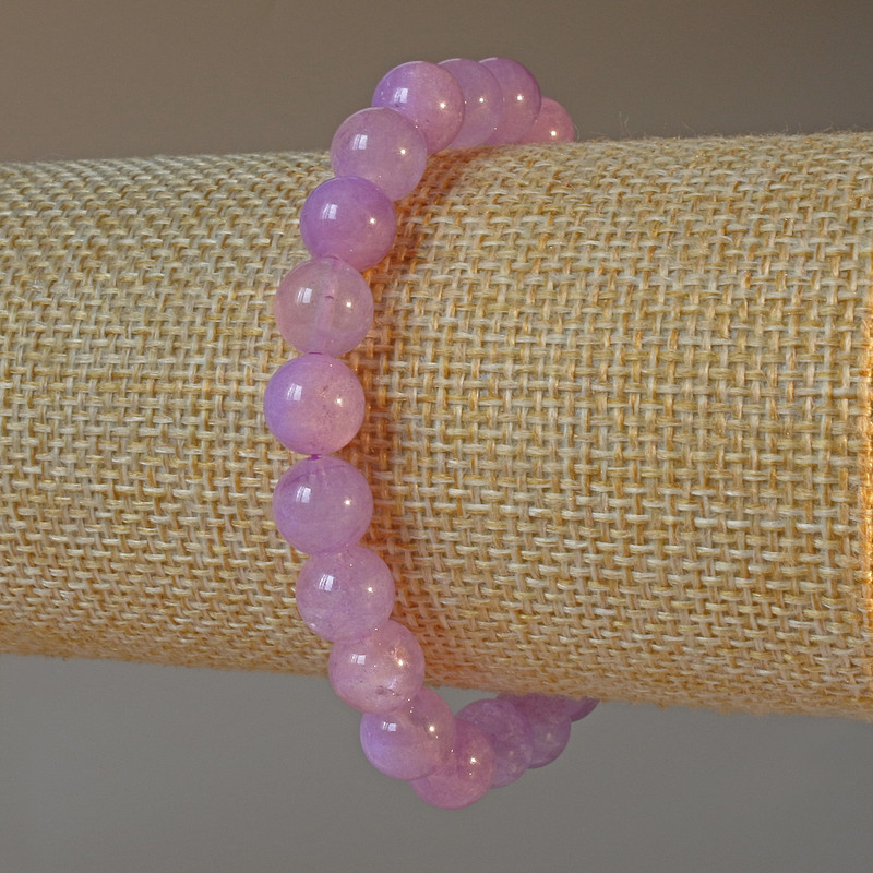 Lavender Amethyst Bracelet, natural stone smooth round beads, diameter 8.5mm+-, length 18cm+- (stretch)