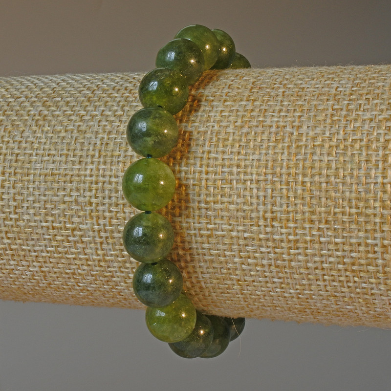 Jadeite Bracelet, natural stone smooth round beads, diameter 10mm+-, length 18cm+- (stretch)