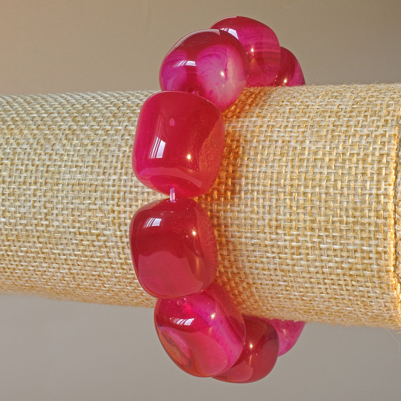 Agate Raspberry Natural Stone Bar Bracelet, diameter 15x19mm+-, length 18cm+- (stretch)