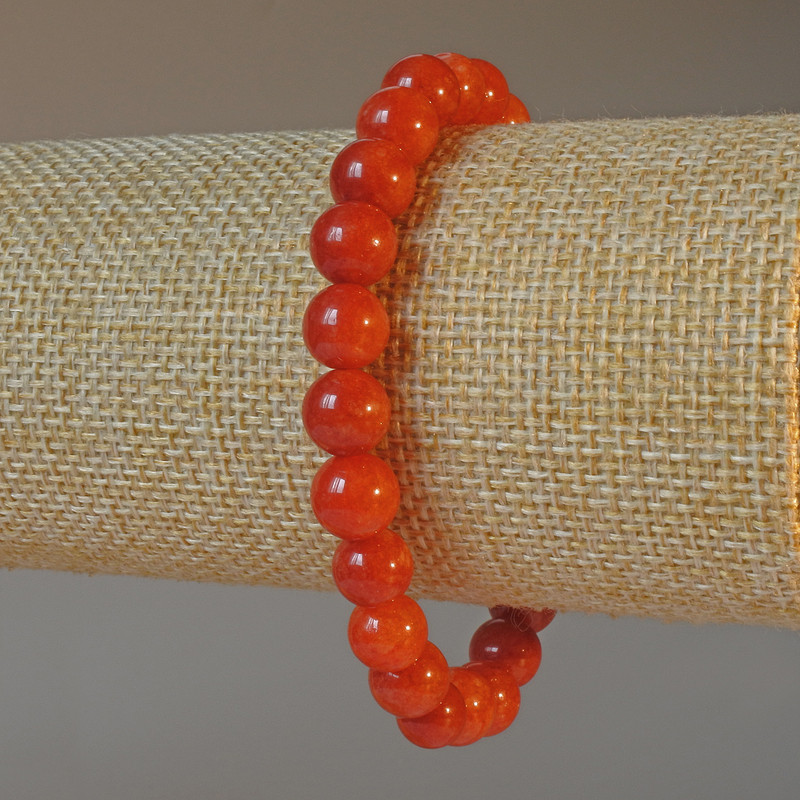 Red Jasper (pressed) Bracelet, smooth round bead, diameter 8.5mm+-, length 18cm+- (stretch)