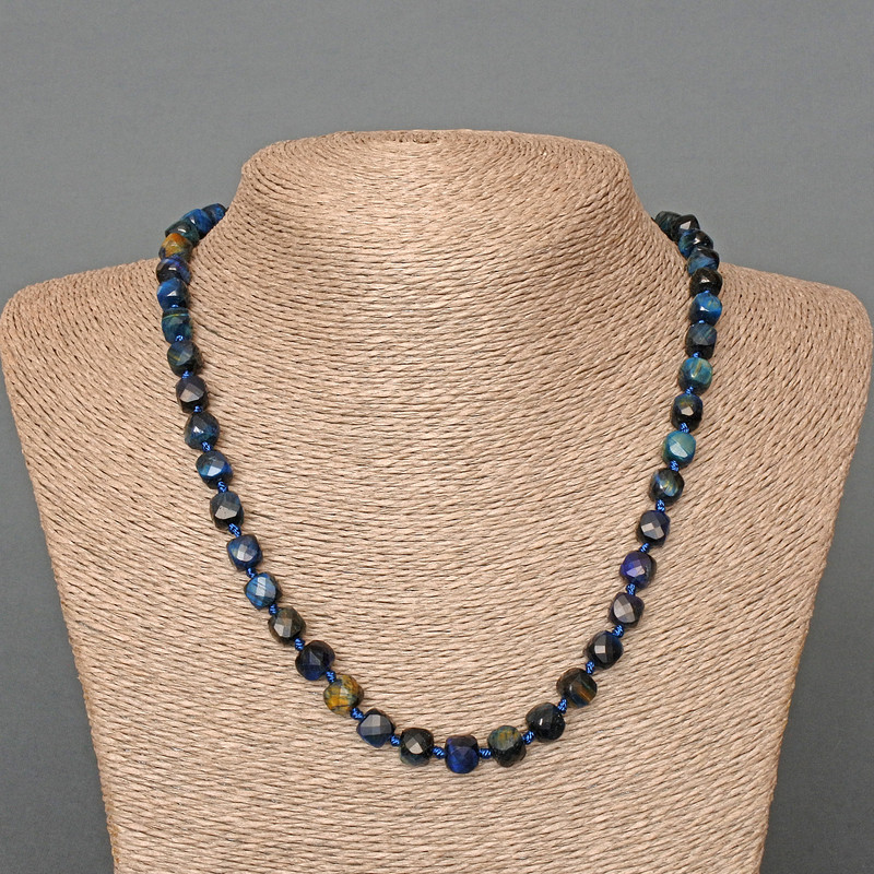 Necklace Blue Cat's Eye Natural Stone Faceted Cube, diameter 7mm+-, length 51cm+