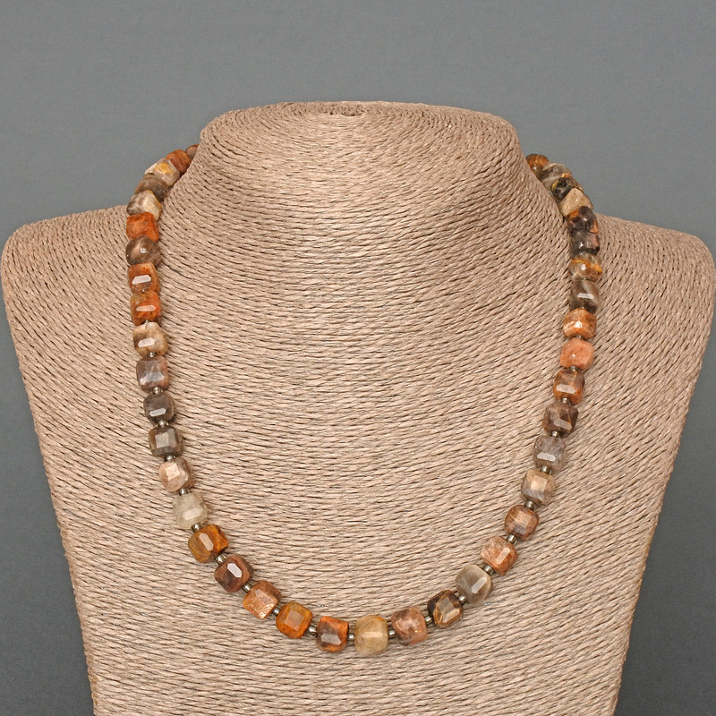 Sunstone Necklace, natural faceted cube, diameter 8mm+/-, length 50cm+/- with seed beads