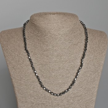 Hematite Necklace Cube, Diameter 4mm+/-, Length 46cm+