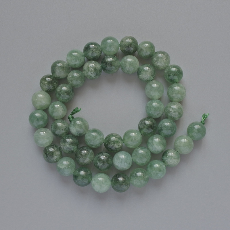 Jadeite Beads Smooth Sphere 8.5mm on Thread, 37cm Length