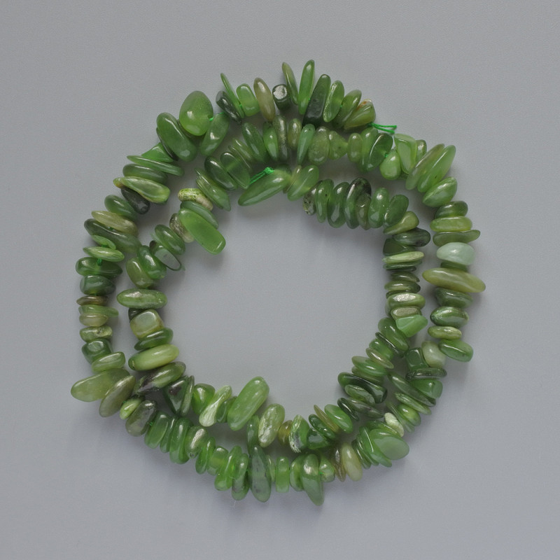 Jadeite Beads, Natural Stone Chips, Diameter 8x3mm+/-, Length 40cm+/- on a Thread