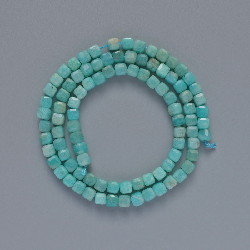 Beads Amazonite natural stone faceted cube, diameter 4mm+-, length 39cm+- on a thread