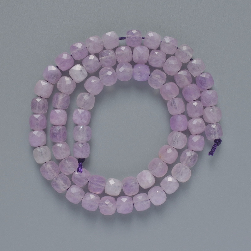Beads Lavender Amethyst natural stone faceted cube, diameter 6mm+-, length 38cm+- on a thread
