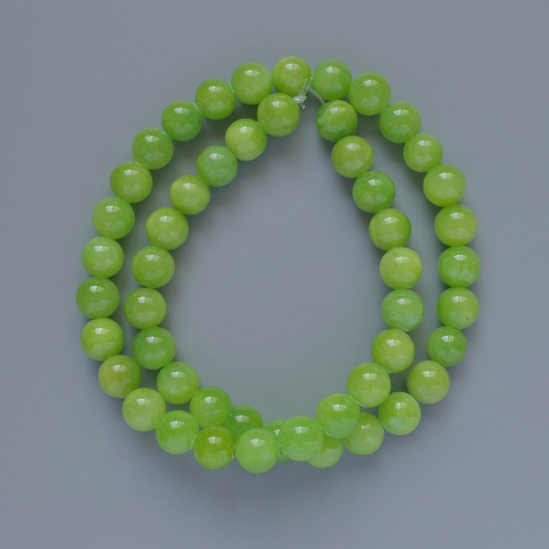 Onyx Beads smooth round, diameter 8.5mm+-, length 40cm+- on fishing line