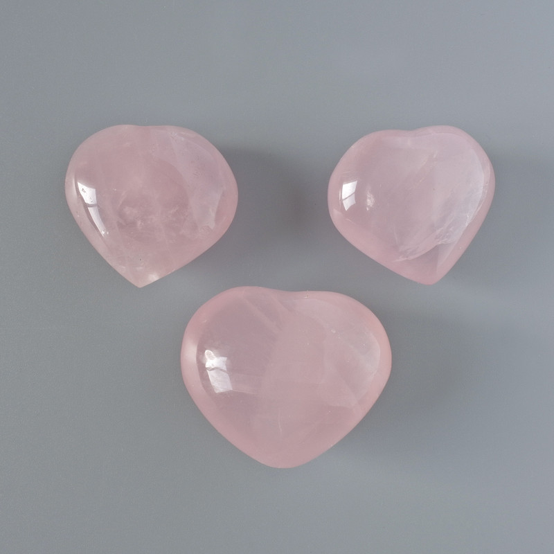 "Heart" Rose Quartz Souvenir, Natural Stone, Assorted Diameter 40x36mm+- from 60g. (per 100g.)