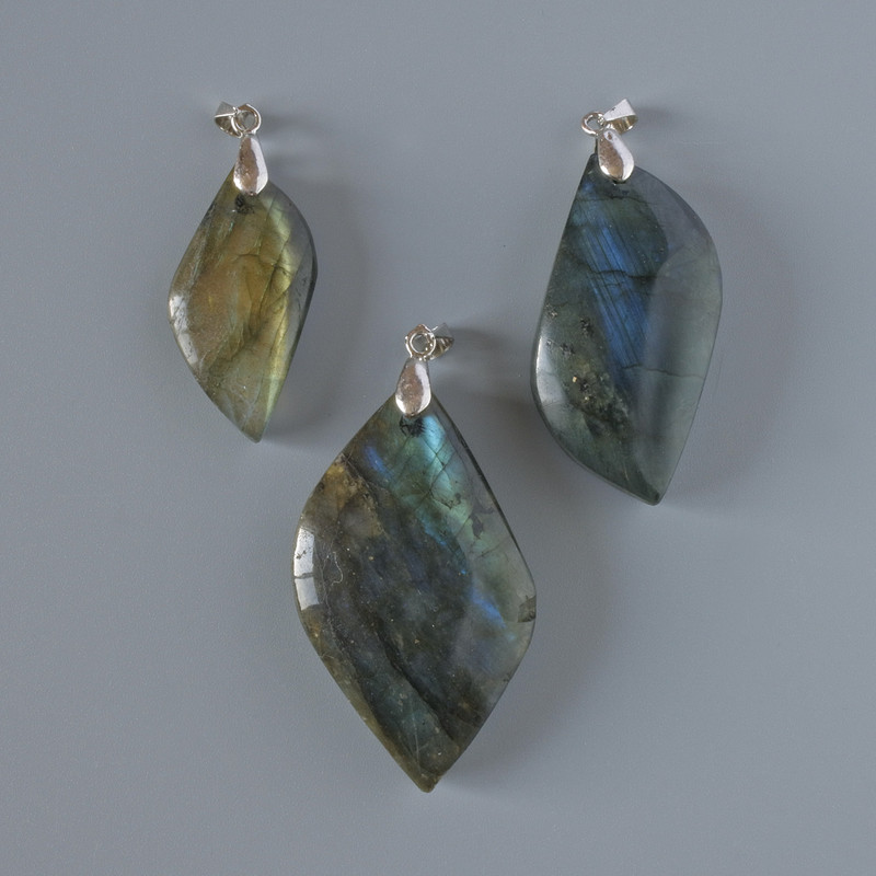 Labradorite Pendant, Natural Stone, Assorted Diameter 23x43mm+
