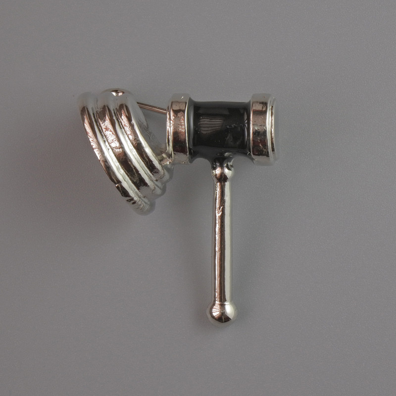 Judge's Gavel Brooch black enamel, silver-tone metal 23x28mm