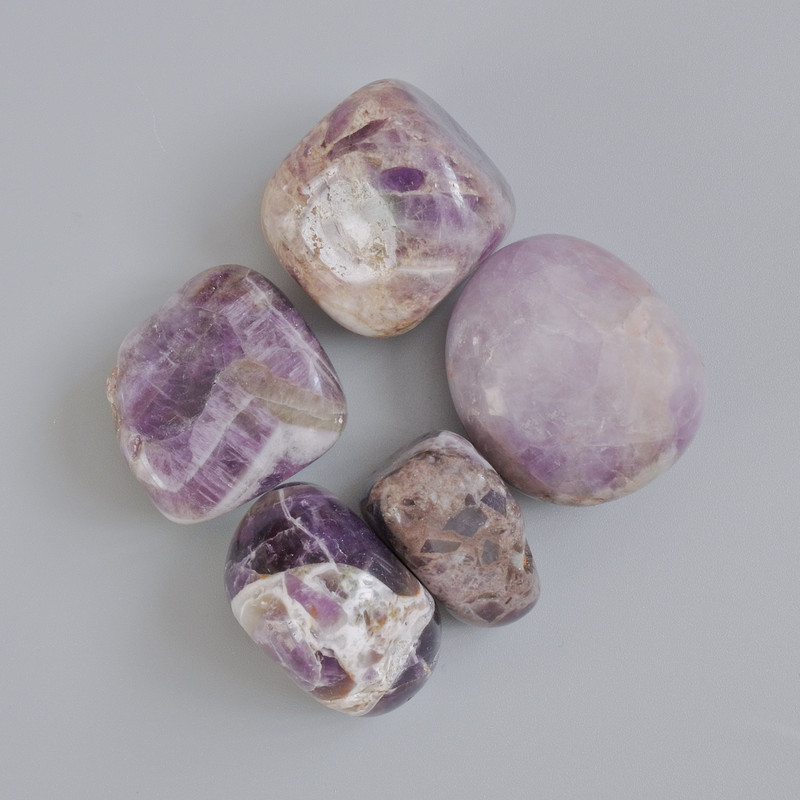Souvenir Natural Stone Amethyst tumbled, diameter 25x20mm (+-) pack 100g