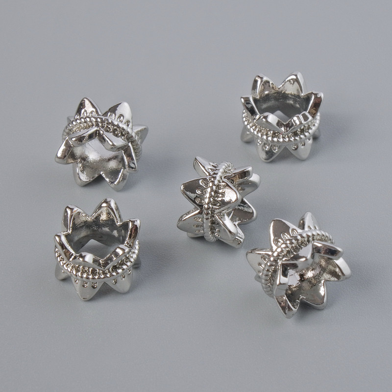Bead Finding Insert, Diameter 5.5x7mm+-, Hole Diameter 4mm, Silver Metal Colour, 1 pc