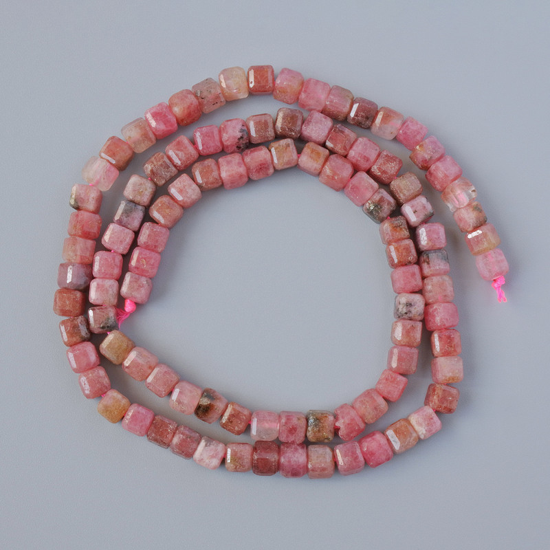 Rhodonite Beads, natural stone, faceted cube, diameter 4mm+-, length 39cm+- on a strand