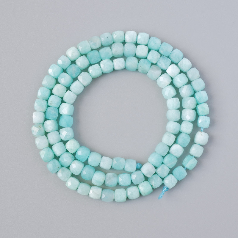 Aquamarine Beads, natural stone, faceted cube, diameter 4mm+-, length 39cm+- on a strand