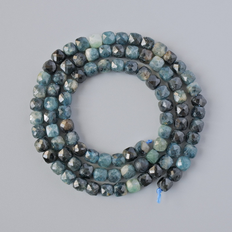 Blue Tourmaline Indigo Light Beads, natural stone, faceted cube shape, diameter 4mm±, thread length 39cm±