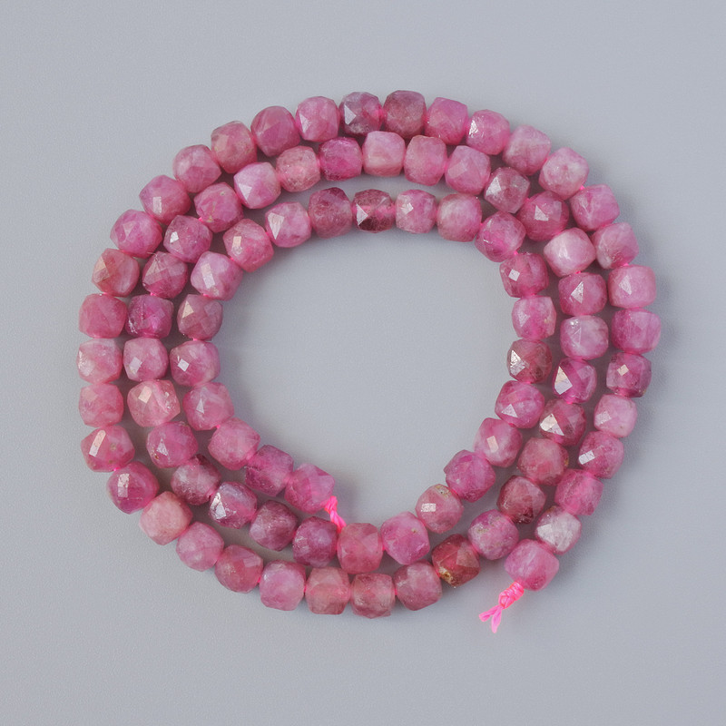 Tourmaline Rubellite Beads - Natural Stone, Faceted Cubes, 4–5 mm diameter, 38 cm length on a thread
