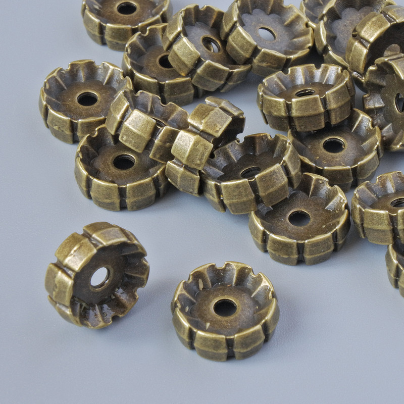 Bead finding insert, diameter 10×3,5, 5mm, bore diameter 2mm, packaging 22pcs± bronze metal colour