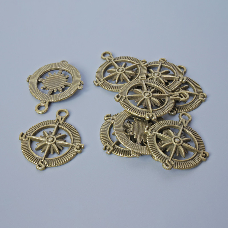 Pendant Fitting "Wheel Steering" diameter 29x24, 5mm, hole diameter 2.4mm, pack 9±, bronze metal colour