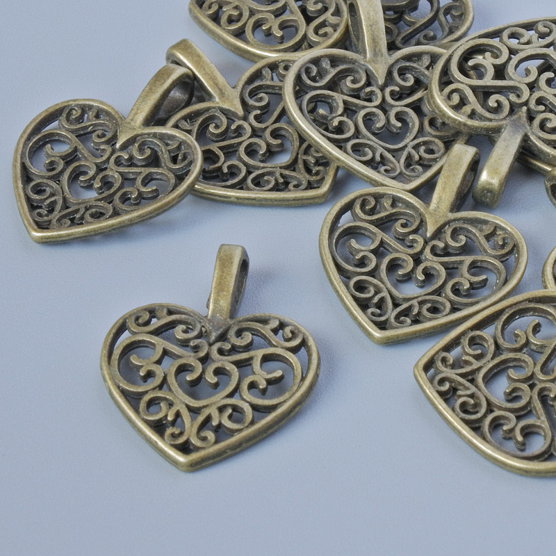Pendant Findings "Heart", diameter 17.5×14mm, hole diameter 3.3×2mm, packaged 12 pcs ±, bronze colour metal