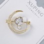 Brooch Xuping "Heart" white crystal and white rhinestones 24x27mm, light-gold metal, gilding