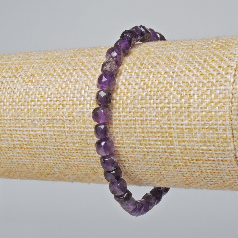 Bracelet Amethyst natural gemstone, faceted cube, diameter 6.5mm±, length 18cm± (stretch)