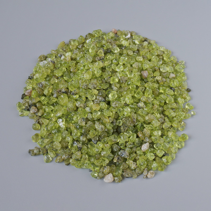 Natural Chrysolite Stone Chips without Hole, 4mm+/- 100g Pack