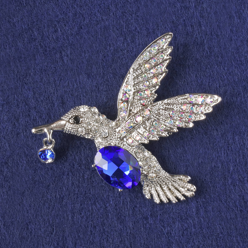 Hummingbird Brooch-Pendant, Blue Crystal, Chameleon Rhinestones, Silver-Tone Metal 47x52mm+
