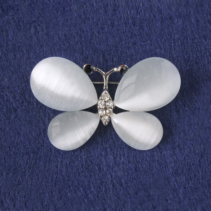 Butterfly Brooch, White Cat's Eye Stone, White Rhinestones, Silver-Tone Metal 25x38mm+