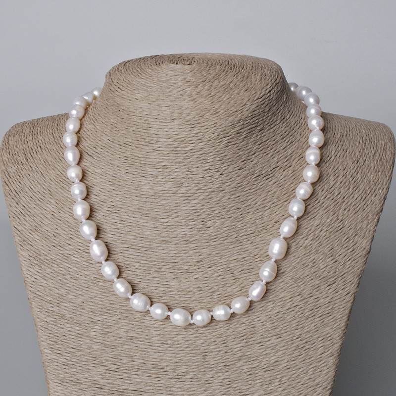 Oval River Pearl Necklace, diameter 7.5x9.5mm+/-, length 45-46cm+