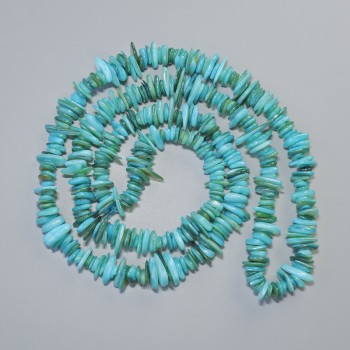 Beads Dyed Sky Blue Mother-of-Pearl chips, diameter 10x2mm+-, length 80cm+- on fishing line