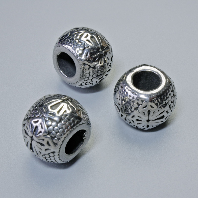Bead spacer finding, diameter 10x13mm+/-, hole diameter 5.6mm, silver-coloured metal, 1pc