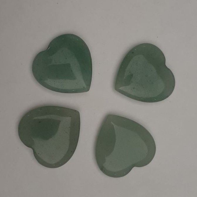 Jade Souvenir Stone in Heart Shape 25x25x6.5(+/-)mm