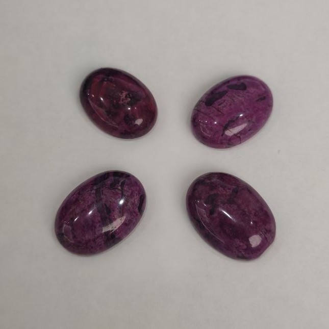 Cabochon Stone Raspberry Jasper (synthetic) 25x18mm