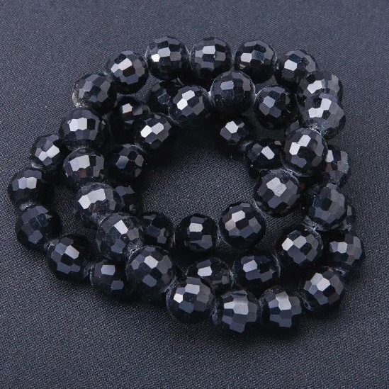 Czech Crystal Beads on String, Colour "Black Agate", length 63cm+/-, diameter 10mm+