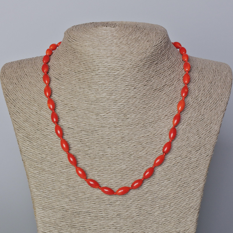 Coral Necklace natural grains, diameter 6x11mm+/-, length 45-49cm+