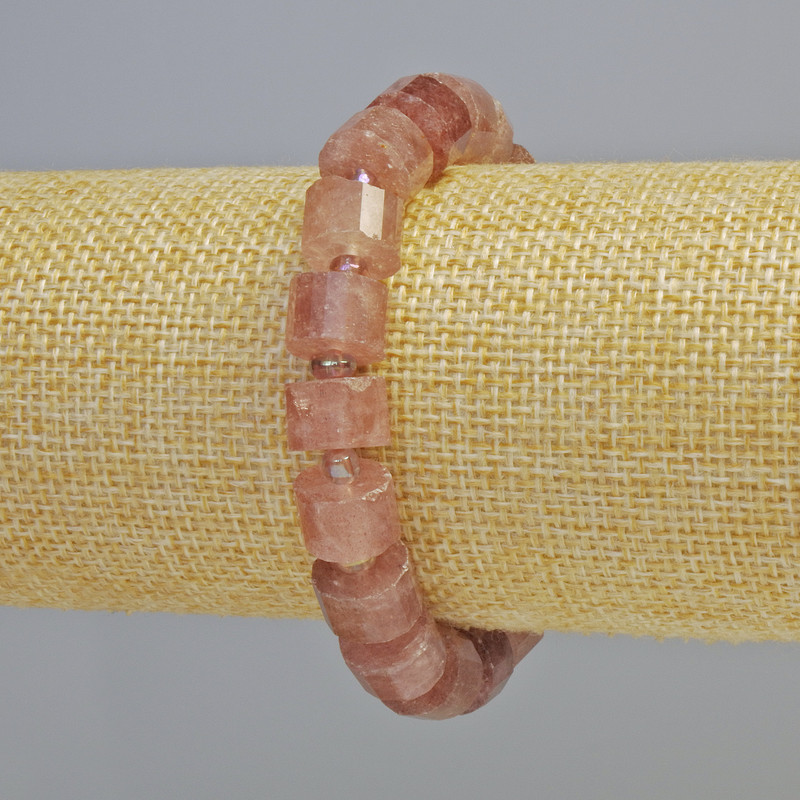 Strawberry Quartz Bracelet, natural stone faceted rondelle, diameter 11x7mm+- (stretch), length 18cm+- with seed beads