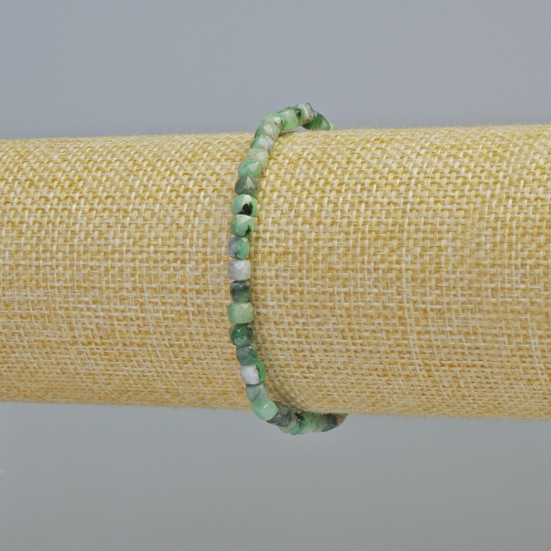 Emerald Bracelet, natural stone, faceted cube beads, diameter 4mm+/- (stretch), length 18cm+