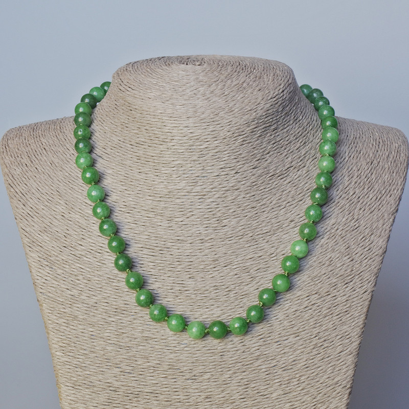 Chrysoprase Necklace, natural stone smooth round bead, diameter 8.5mm+-, length 45-48cm+