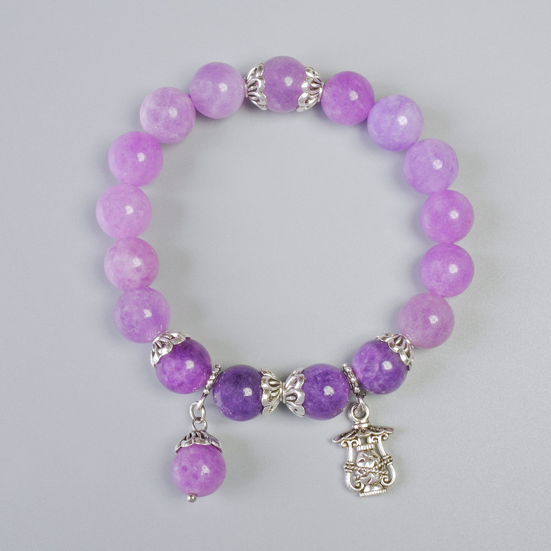 Sugilite & Amethyst-Toned Quartz Bracelet, smooth round beads, diameter 10.5mm +/- (stretch), length 18cm +/- with metal spacers