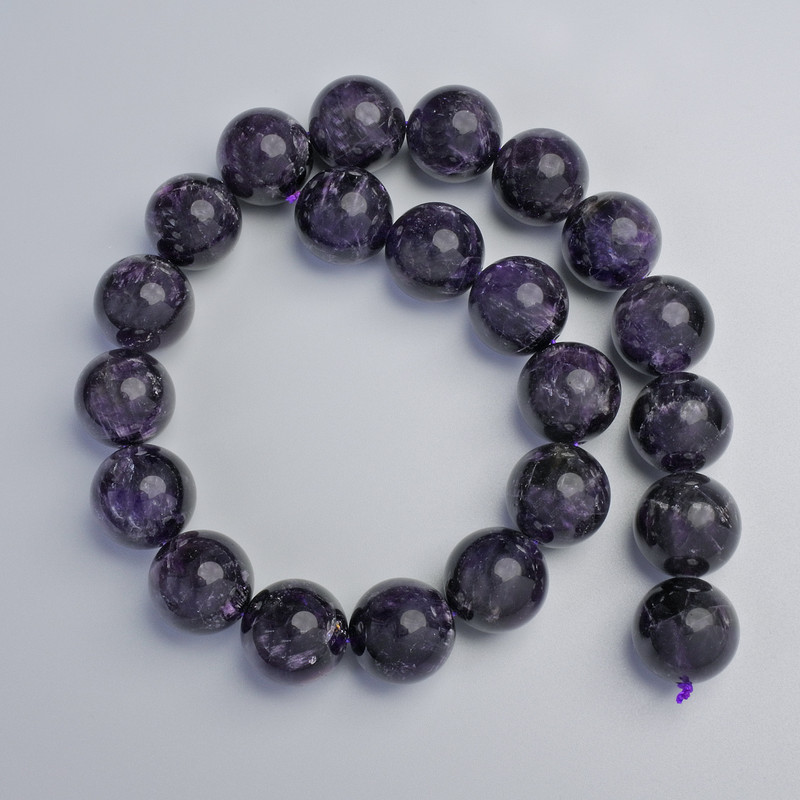 Amethyst Natural Stone Beads, smooth round bead, diameter 18mm+-, length 39cm+- on a strand