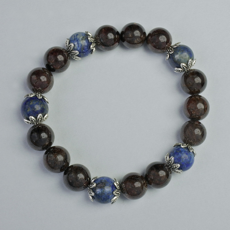 Lapis Lazuli and Garnet Bracelet smooth bead, diameter 10mm+- (stretch), length 18cm+- with metal inserts