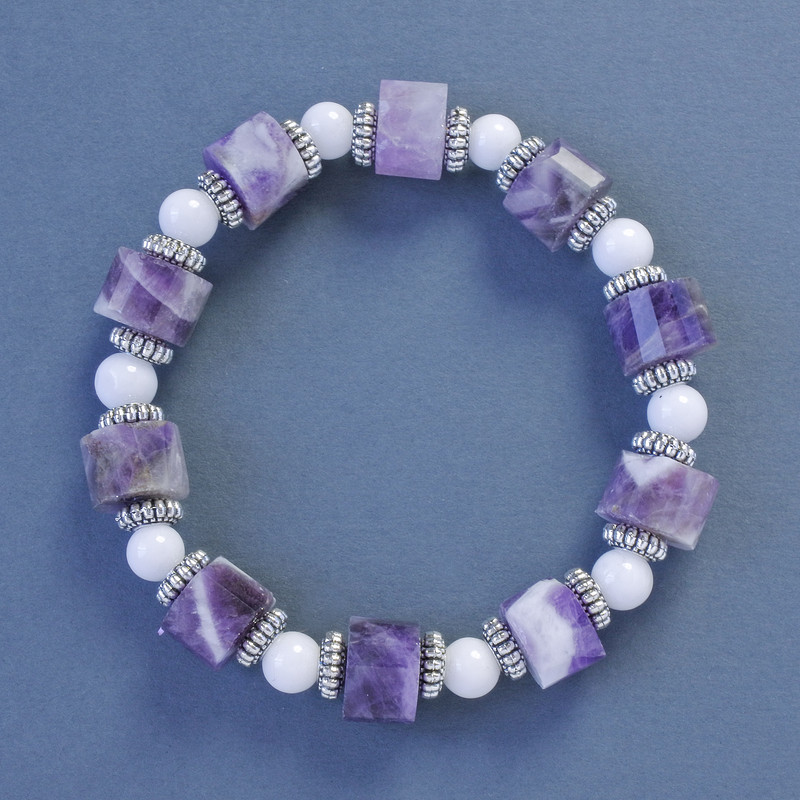 Amethyst Hexagon Bracelet, 10x7mm+- diameter + White Agate, 6mm+- diameter, 18cm+- length stretch