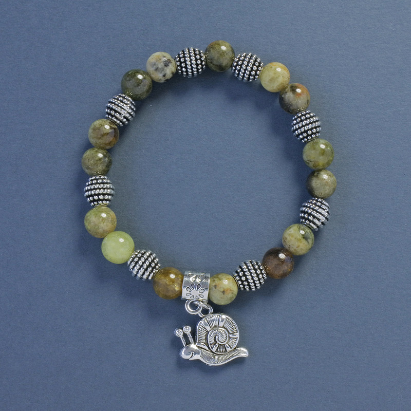 Green Garnet Grossular Bracelet, round beads, diameter 8mm+/-, length 18cm+/- stretch with Snail charm