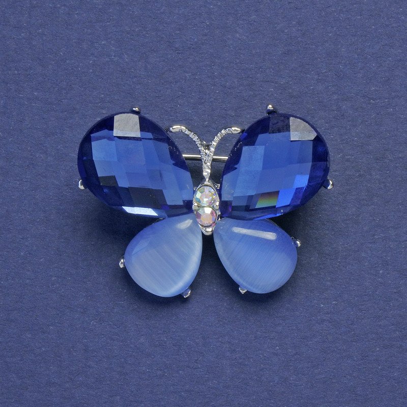 Brooch-Pendant Butterfly Blue Rhinestones and Light Blue Cat's Eye Silver-Coloured Metal 22x27mm+