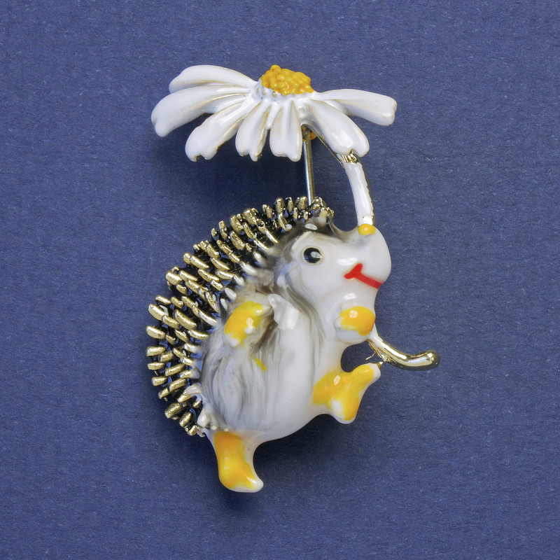 Brooch Hedgehog with White Flower White Enamel Gold-Tone Metal 28x32mm +
