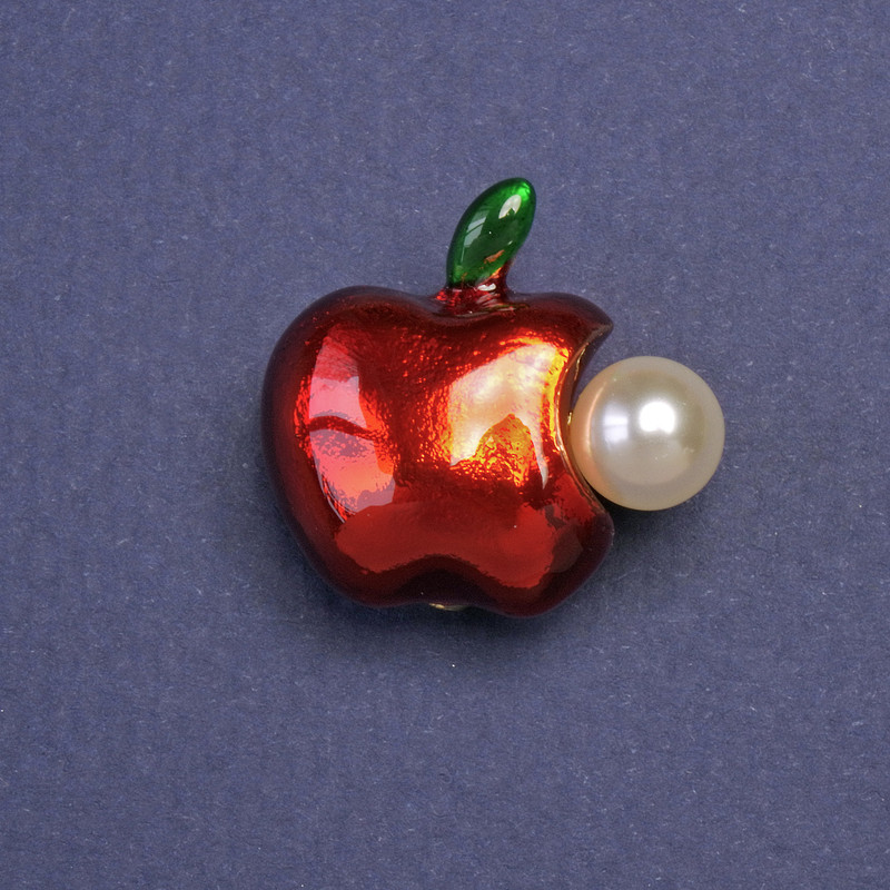 Apple Brooch with Pearl Red Enamel Gold Metal Colour 22x24mm+