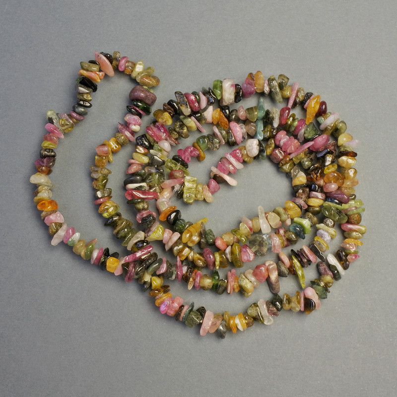 Tourmaline Chip Beads on Thread, Natural Stone, Diameter 5x1.5mm+-, Length 82cm+