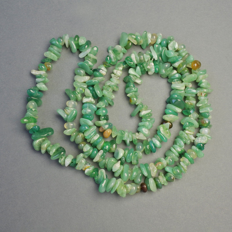 Green Agate Beads on a String Natural Stone Chips, Diameter 5x2mm+-, Length 82cm+