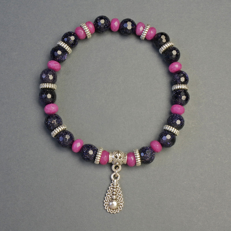 Aventurine & Phosphosiderite Bracelet with Charm, Diameter 8mm & 6mm+-, Length 18cm+- Stretch